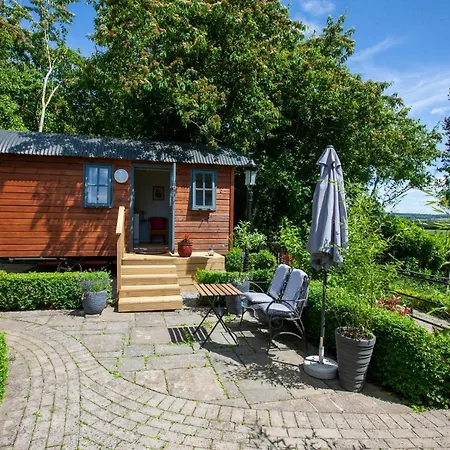 营地 Hawthorn Hut Kilkenny Glamping At Jenkinstown House