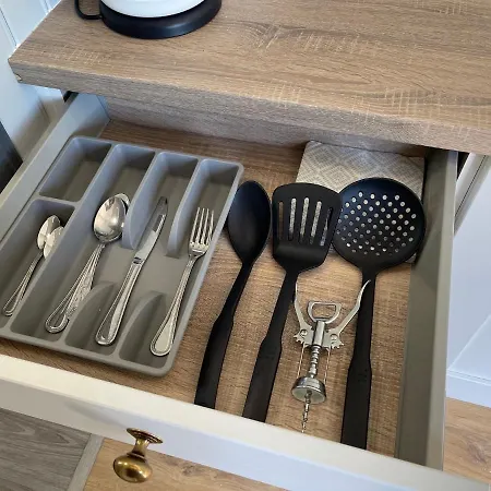 Hawthorn Hut Kilkenny Glamping At Jenkinstown House Camping Jenkinstown Park